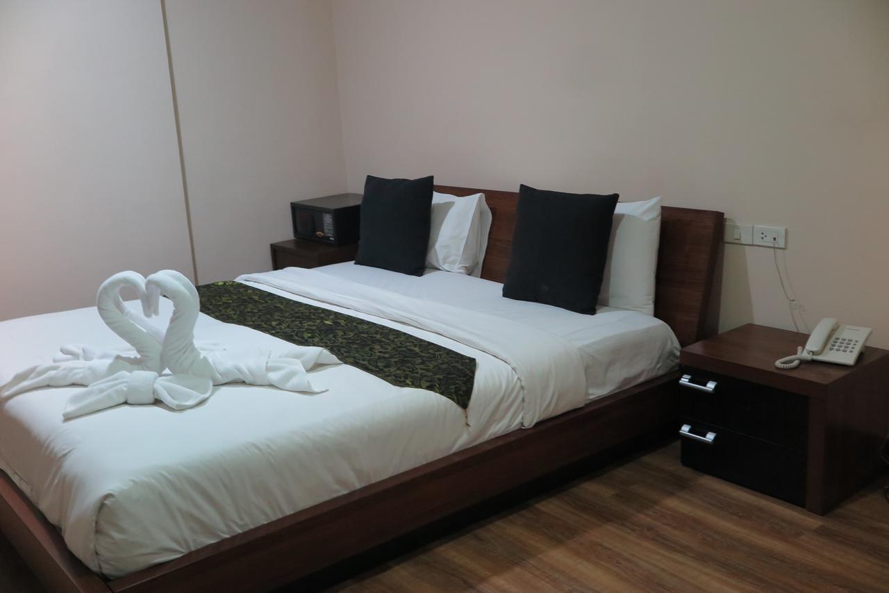 My Hotel Herrity Бангкок Екстер'єр фото